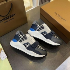 Burberry Low Shoes